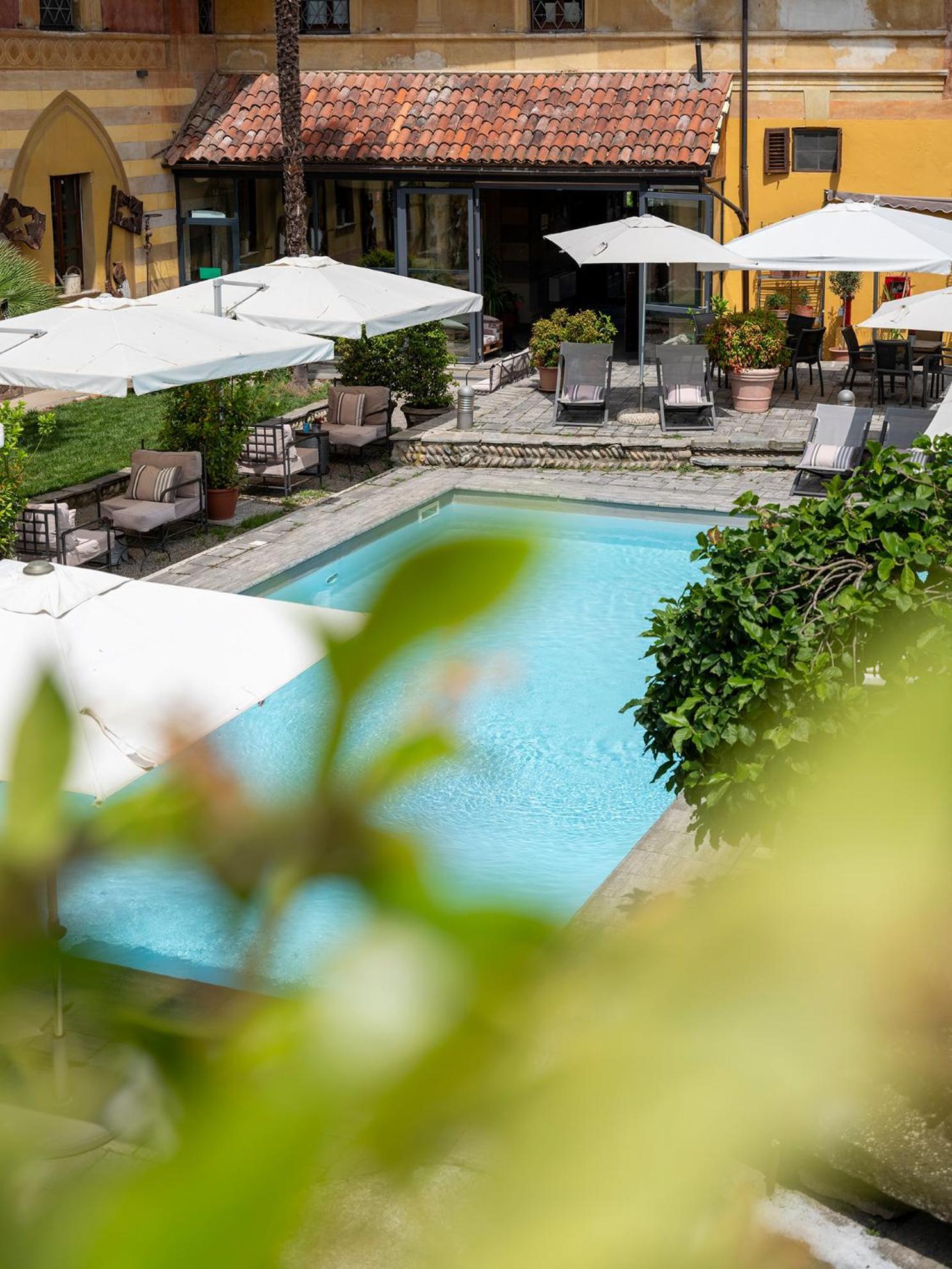 Al Castello Resort Sillavengo ภายนอก รูปภาพ